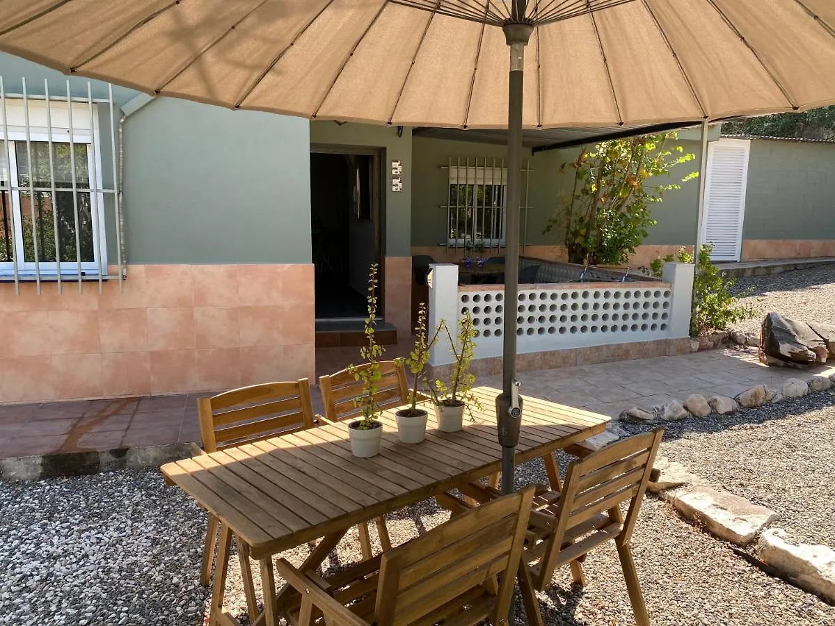 Detached Holiday House, 2 Bedrooms, Private Garden, Pool 阿尔豪林德拉托里 0*,  西班牙